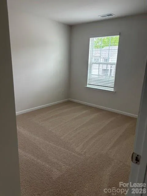 5127 Hyrule Drive Charlotte, NC 28262