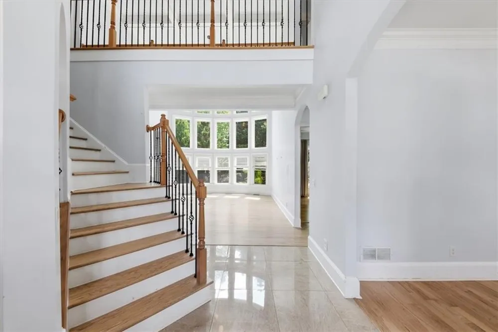 125 Stone Pond Lane Alpharetta, GA 30022