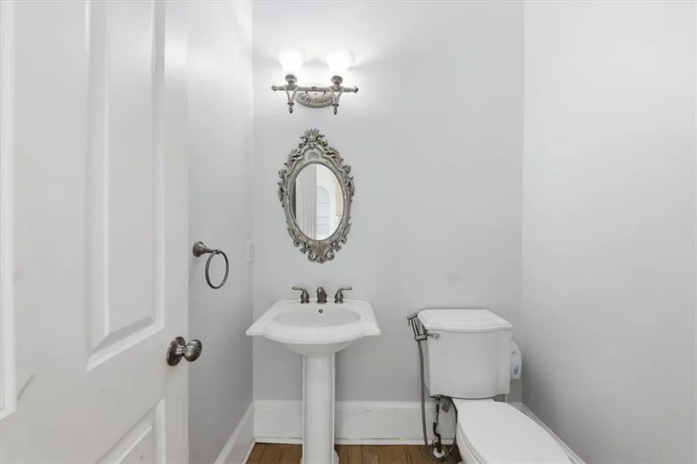 125 Stone Pond Lane Alpharetta, GA 30022
