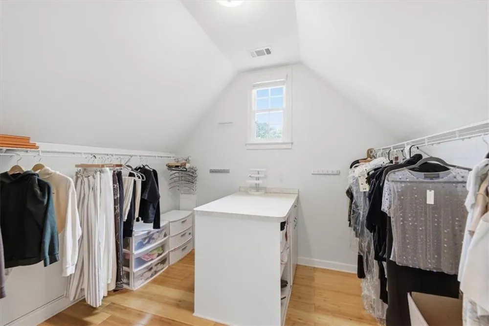 125 Stone Pond Lane Alpharetta, GA 30022