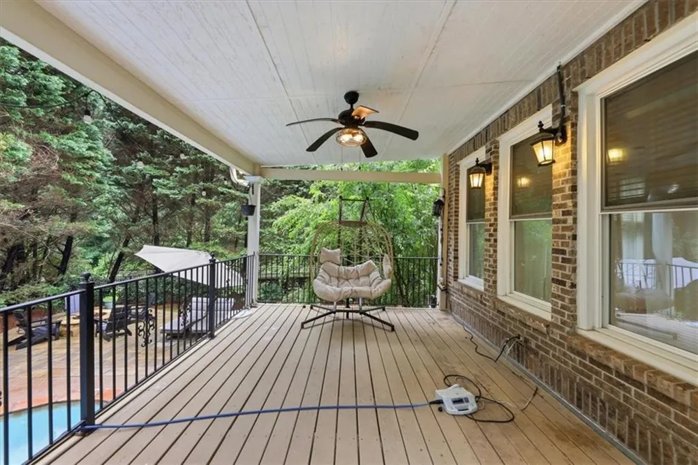 125 Stone Pond Lane Alpharetta, GA 30022
