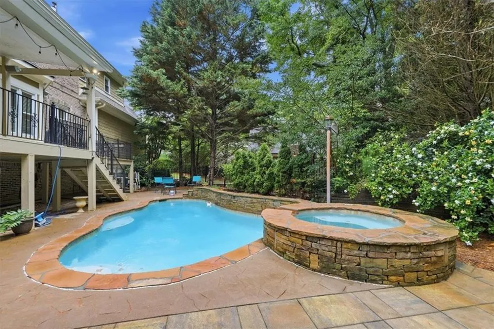 125 Stone Pond Lane Alpharetta, GA 30022