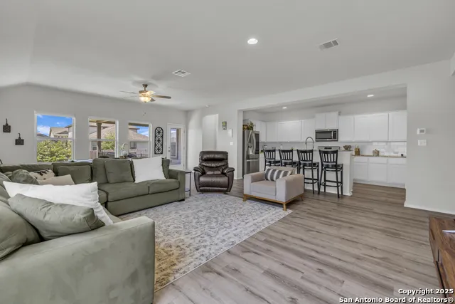 116 Gray Wolf San Marcos, TX 78666