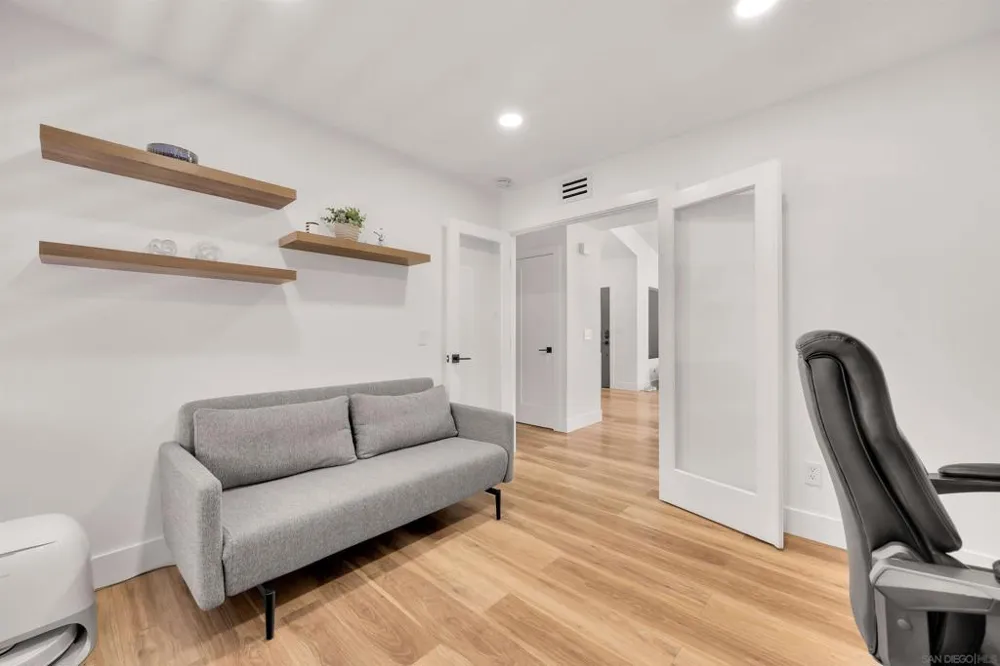 1094 Red Maple Chula Vista, CA 91910
