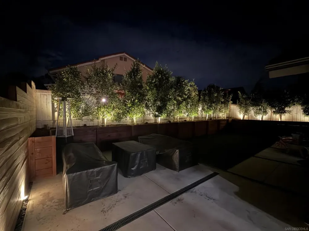 1094 Red Maple Chula Vista, CA 91910