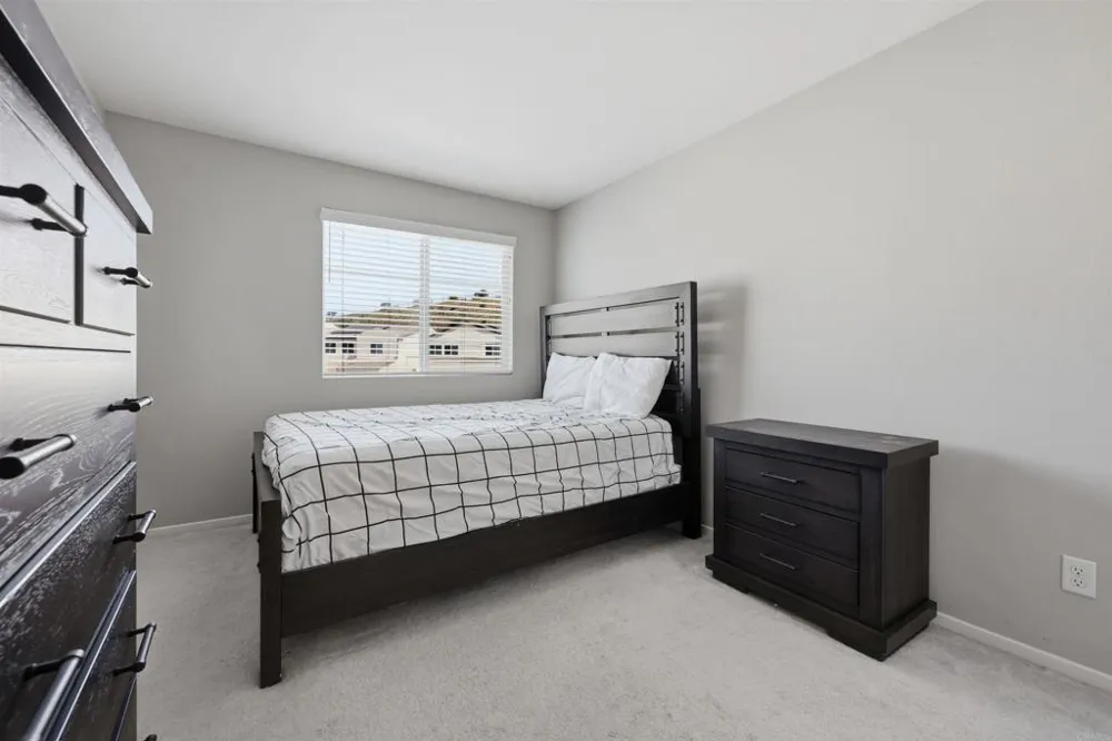 253 Paddock Lane Fallbrook, CA 92028