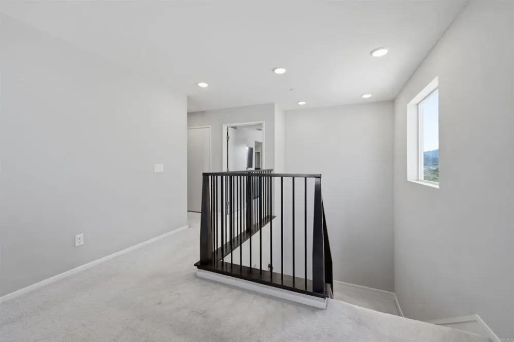 253 Paddock Lane Fallbrook, CA 92028