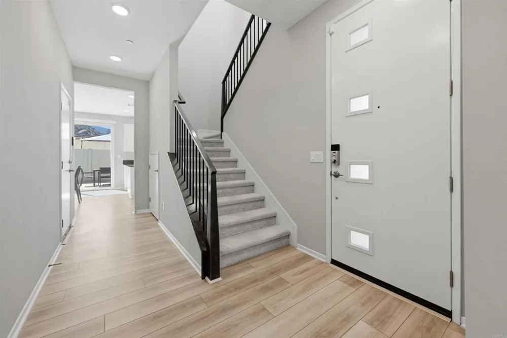 253 Paddock Lane Fallbrook, CA 92028