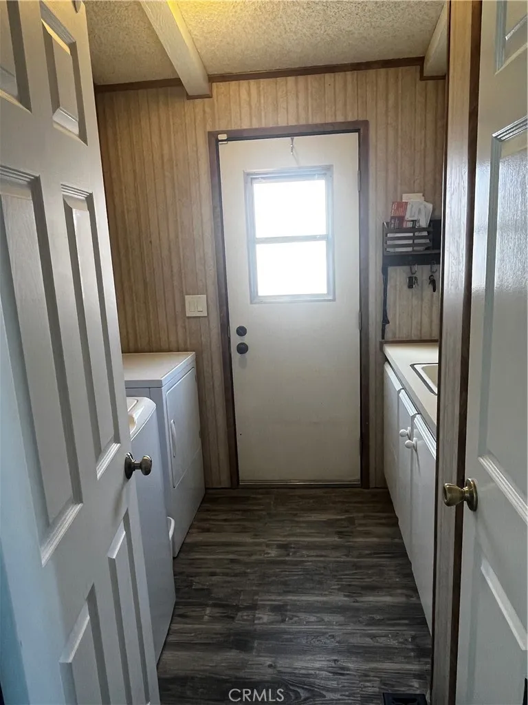 10961 Desert Lawn #101 Calimesa, CA 92320