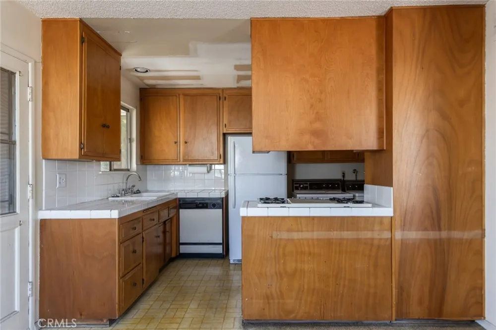 20802 Conradi Avenue Torrance, CA 90502