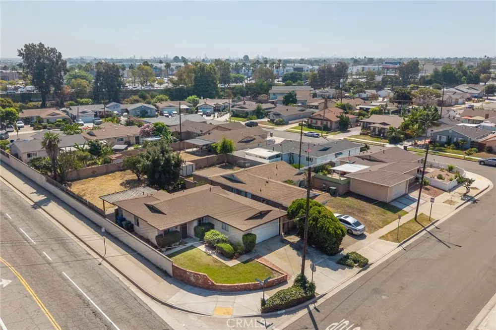 20802 Conradi Avenue Torrance, CA 90502