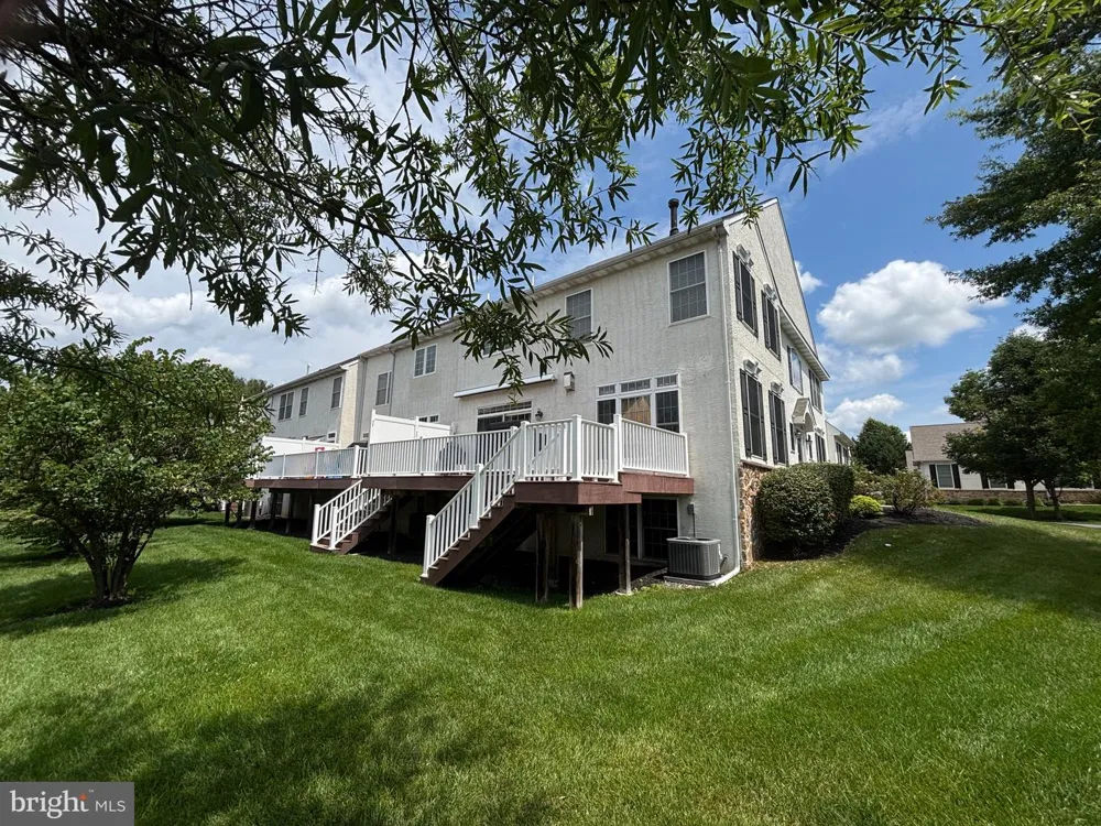 1 ROBERT COURT Chadds Ford, PA 19317