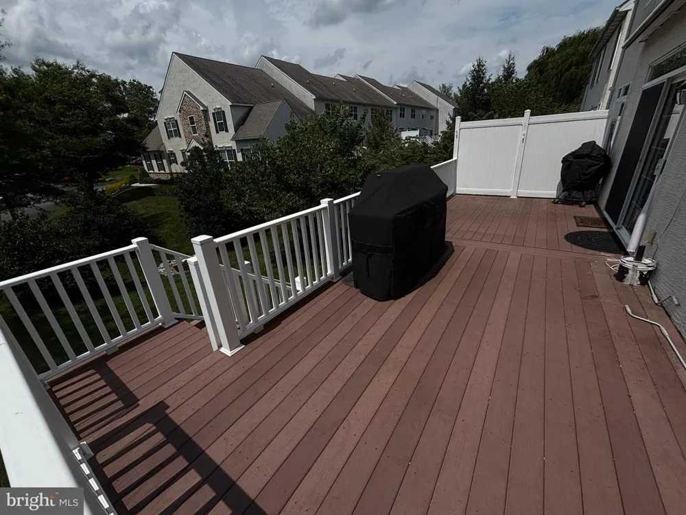 1 ROBERT COURT Chadds Ford, PA 19317