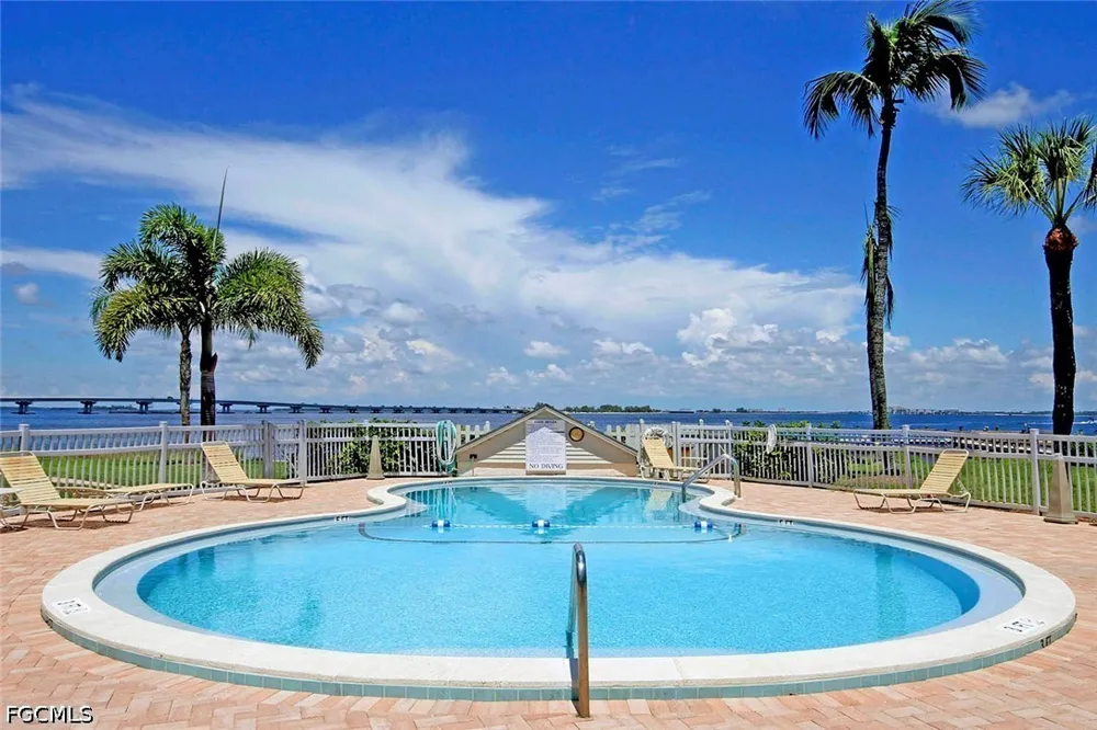 Sextant Drive #733 Sanibel, FL 33957
