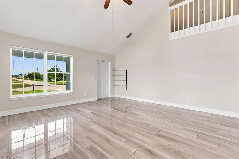 1014 SW 15th Avenue Cape Coral, FL 33991