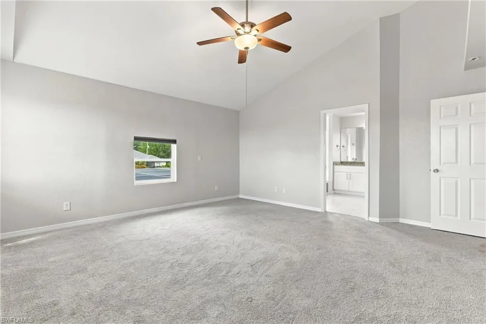 1014 SW 15th Avenue Cape Coral, FL 33991