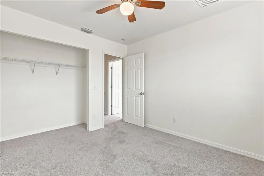 1014 SW 15th Avenue Cape Coral, FL 33991