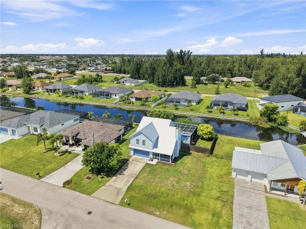 1014 SW 15th Avenue Cape Coral, FL 33991