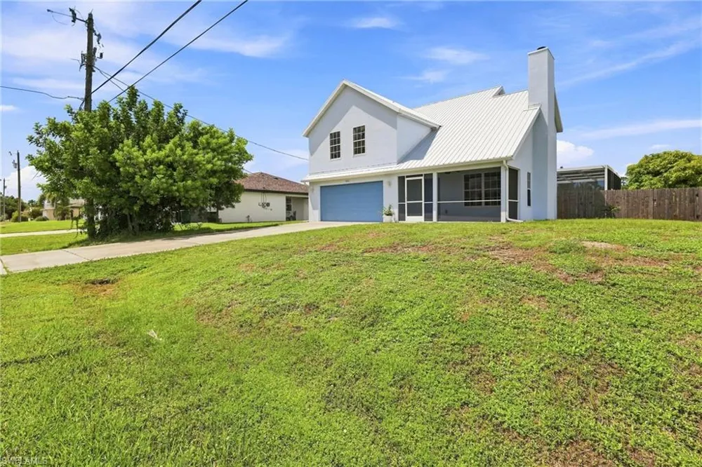 1014 SW 15th Avenue Cape Coral, FL 33991