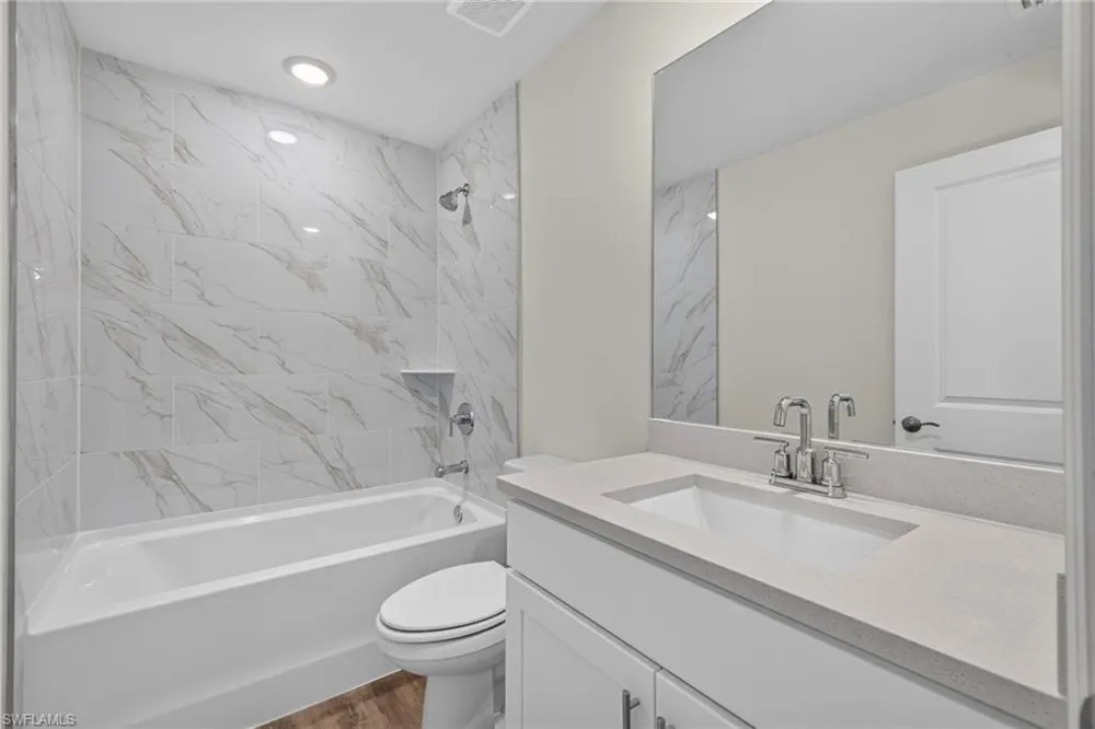 424 NW 17th Place Cape Coral, FL 33993