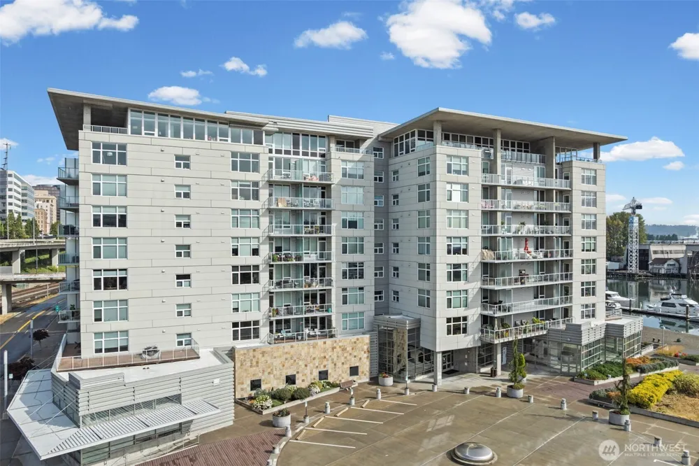 1515 Dock Street #823 Tacoma, WA 98402