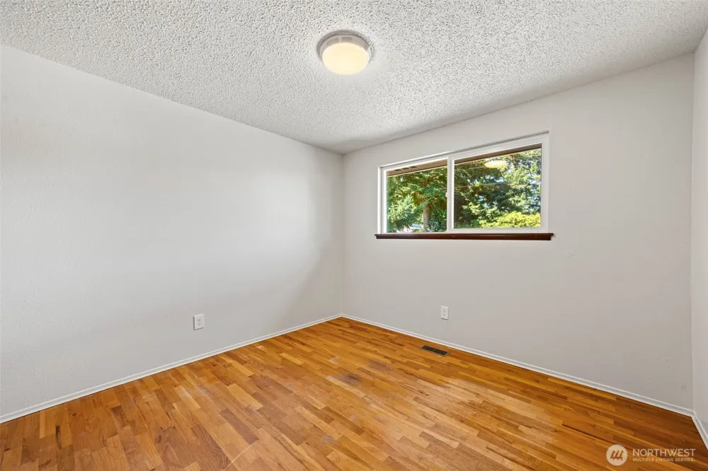 10810 105th Street SW Tacoma, WA 98498