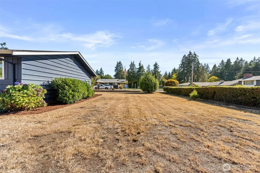 10810 105th Street SW Tacoma, WA 98498