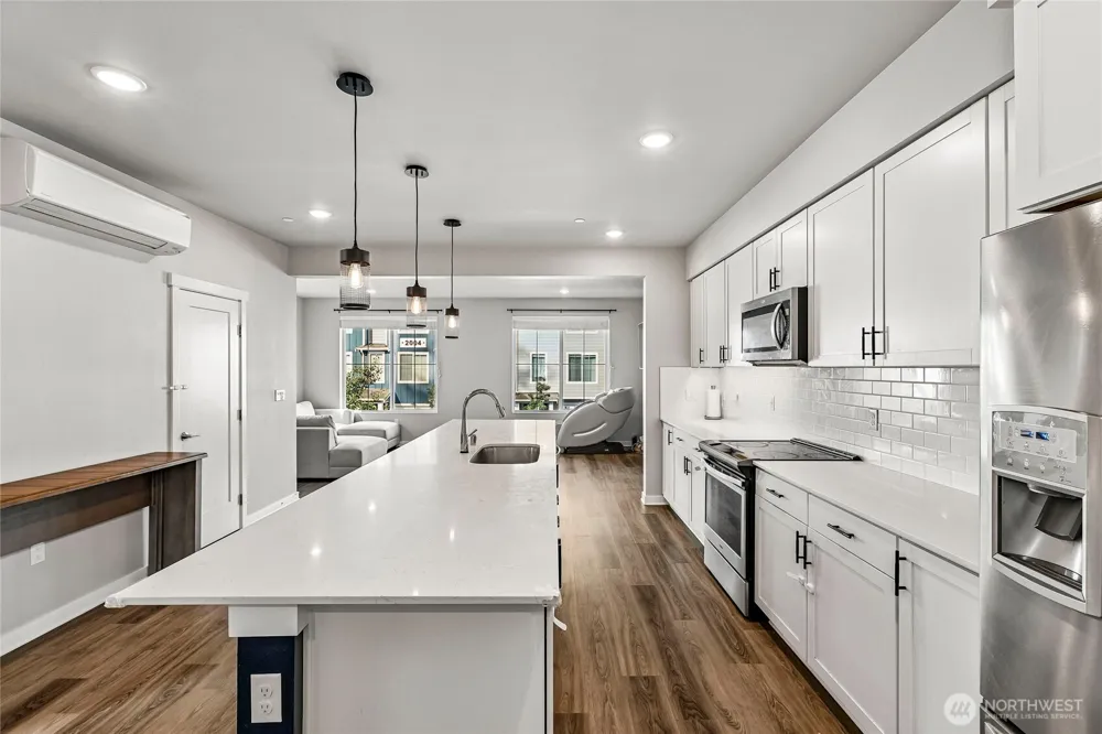 2005 101st Avenue SE #7 Lake Stevens, WA 98258