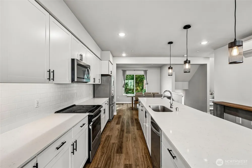 2005 101st Avenue SE #7 Lake Stevens, WA 98258