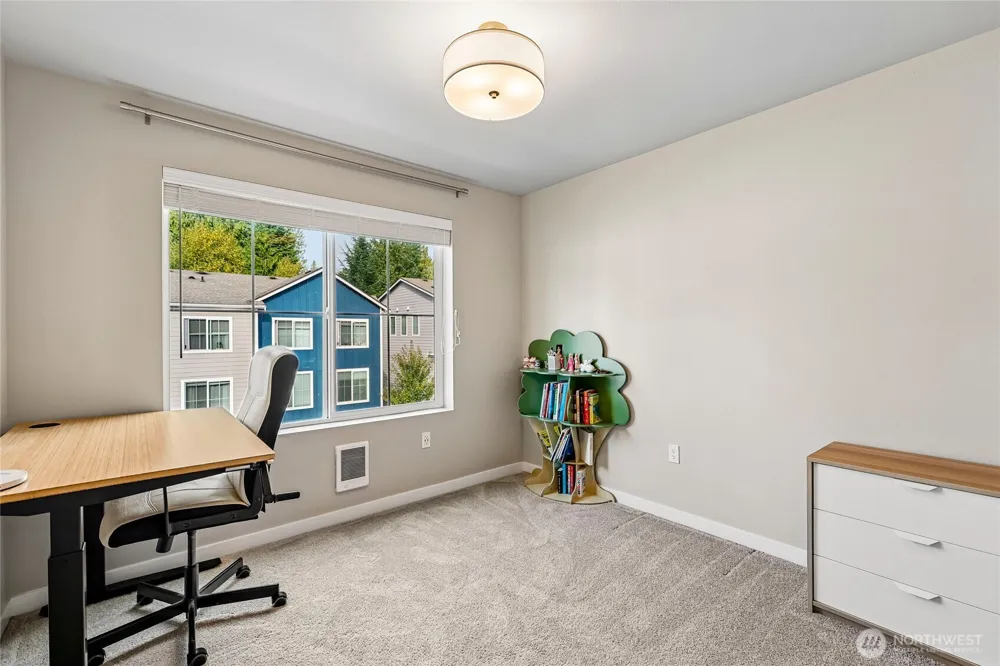 2005 101st Avenue SE #7 Lake Stevens, WA 98258