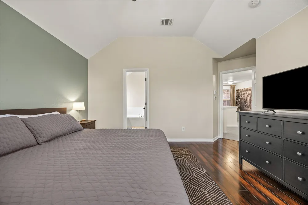 145 Paddington Drive Kyle, TX 78640