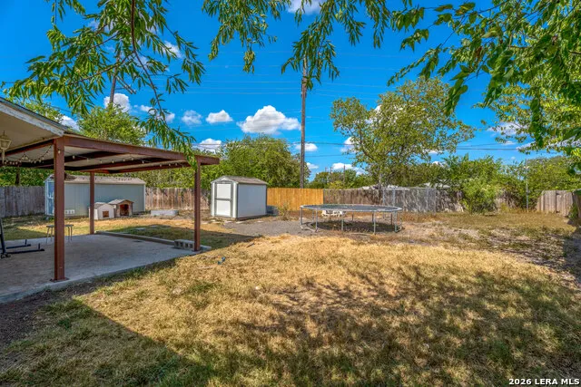 207 Lynhaven San Antonio, TX 78220