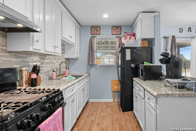 207 Lynhaven San Antonio, TX 78220