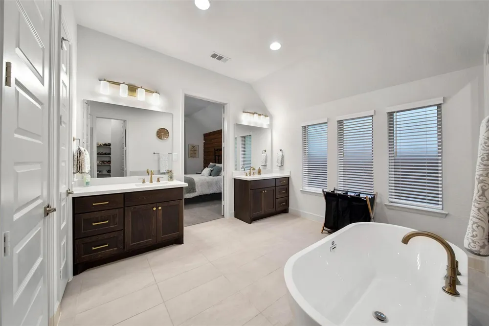 15991 Mahogany Mist Drive Conroe, TX 77302
