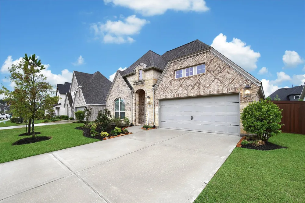 15991 Mahogany Mist Drive Conroe, TX 77302