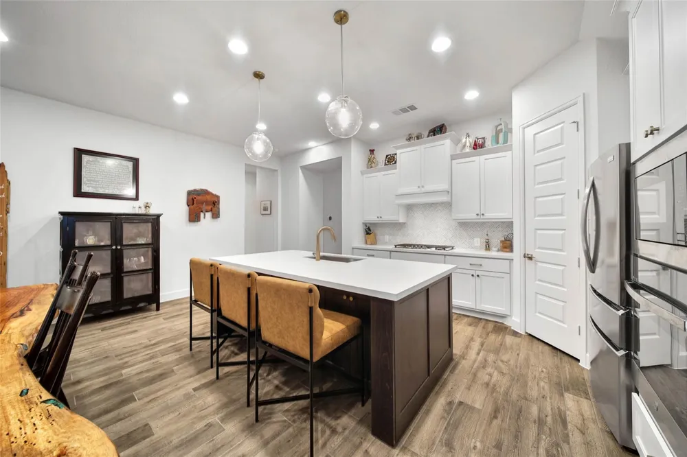 15991 Mahogany Mist Drive Conroe, TX 77302