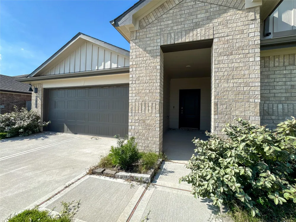 8706 Marlow Drive Texas City, TX 77591