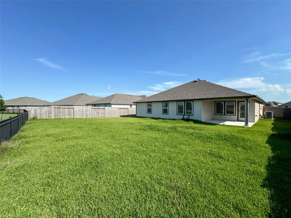 8706 Marlow Drive Texas City, TX 77591