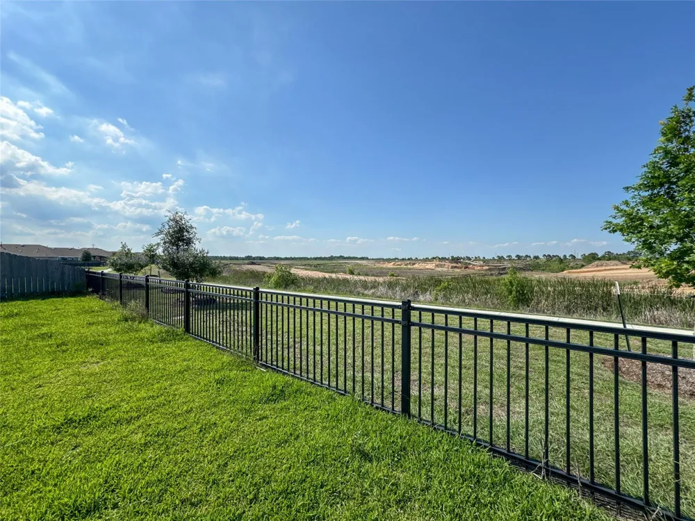 8706 Marlow Drive Texas City, TX 77591