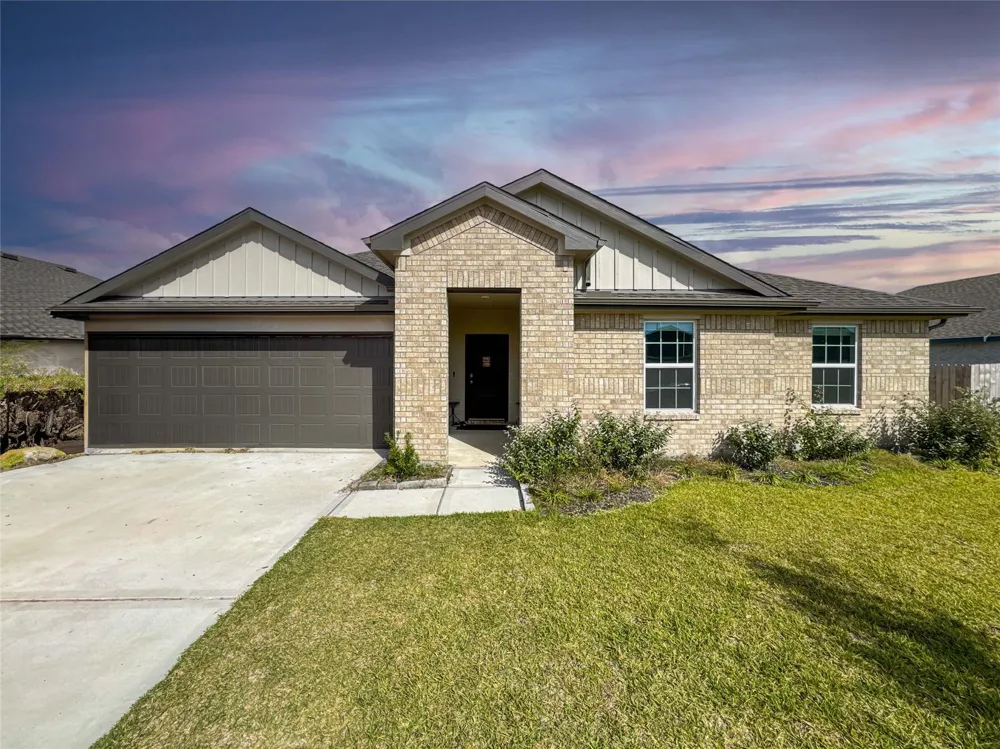 8706 Marlow Drive Texas City, TX 77591