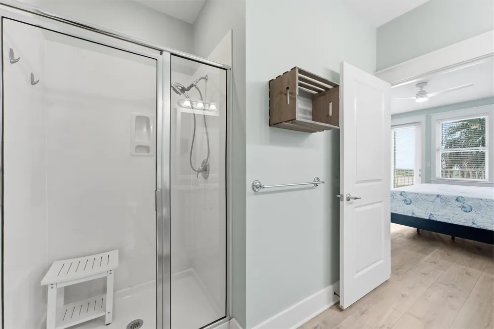 4111 Pointe West Drive #202 Galveston, TX 77554
