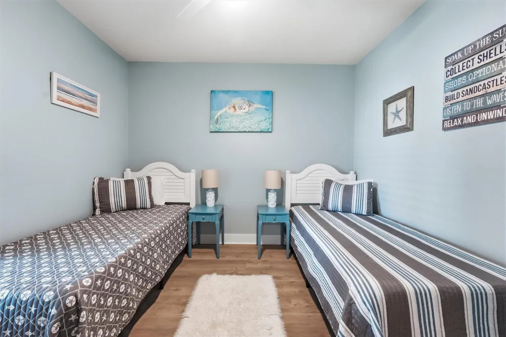 4111 Pointe West Drive #202 Galveston, TX 77554