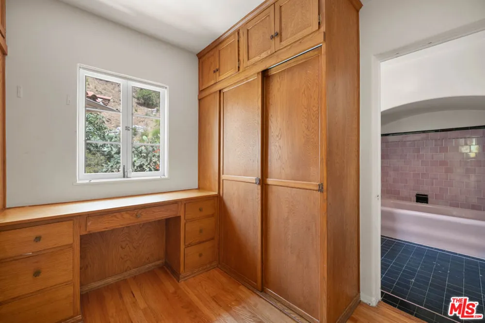 2024 Curson Avenue Los Angeles, CA 90046