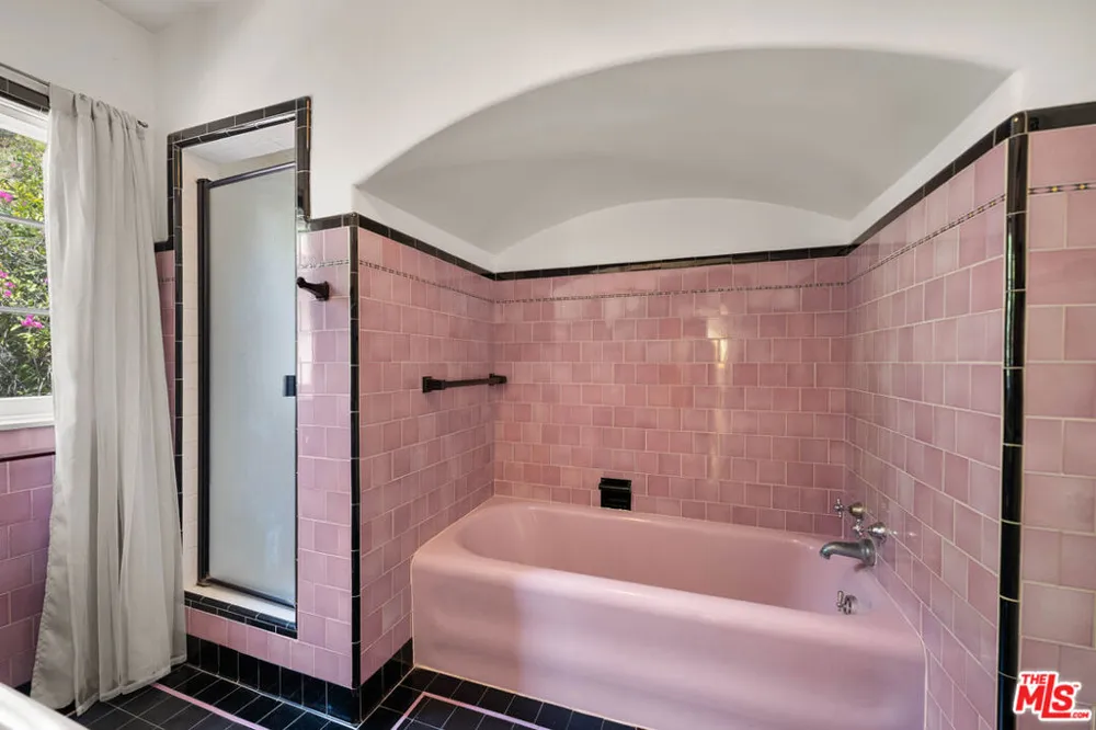 2024 Curson Avenue Los Angeles, CA 90046