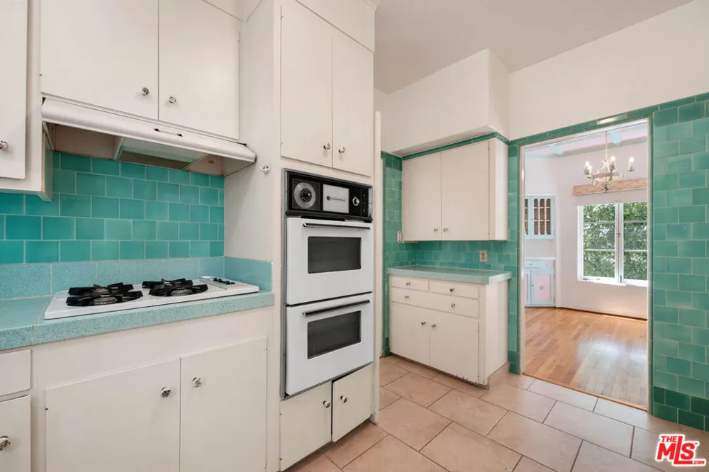 2024 Curson Avenue Los Angeles, CA 90046