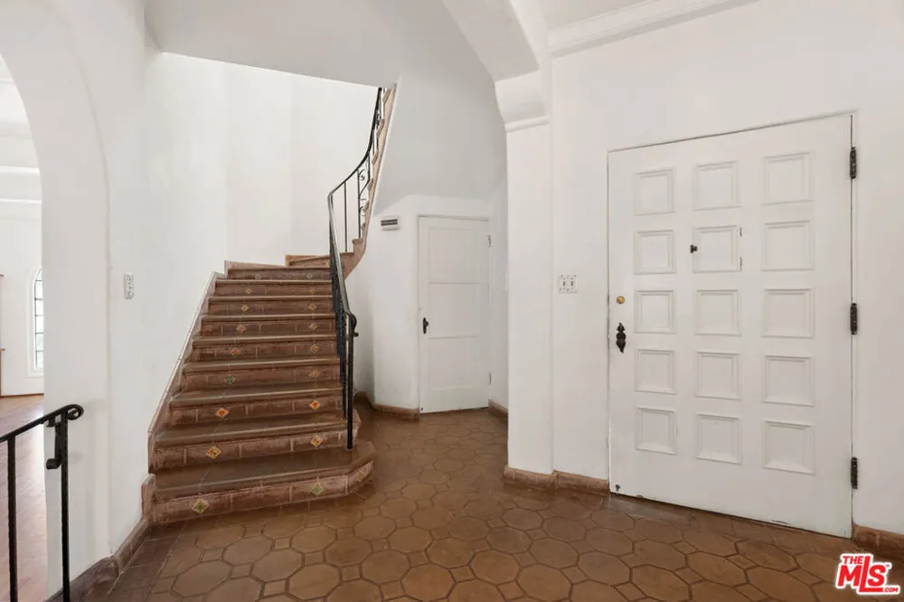 2024 Curson Avenue Los Angeles, CA 90046