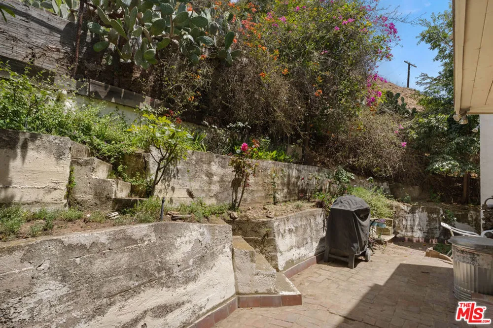 2024 Curson Avenue Los Angeles, CA 90046