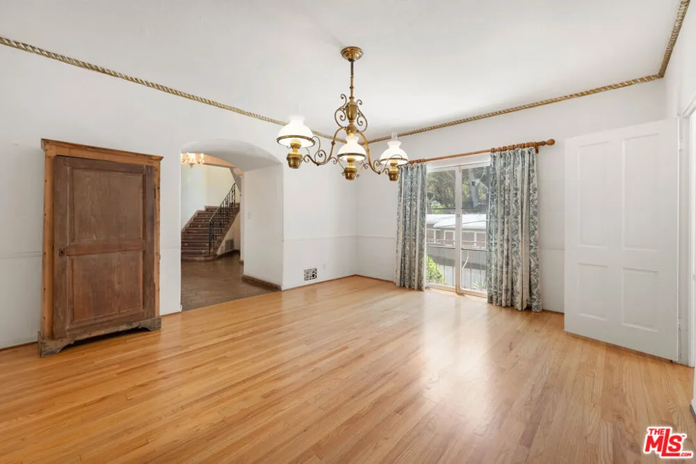 2024 Curson Avenue Los Angeles, CA 90046