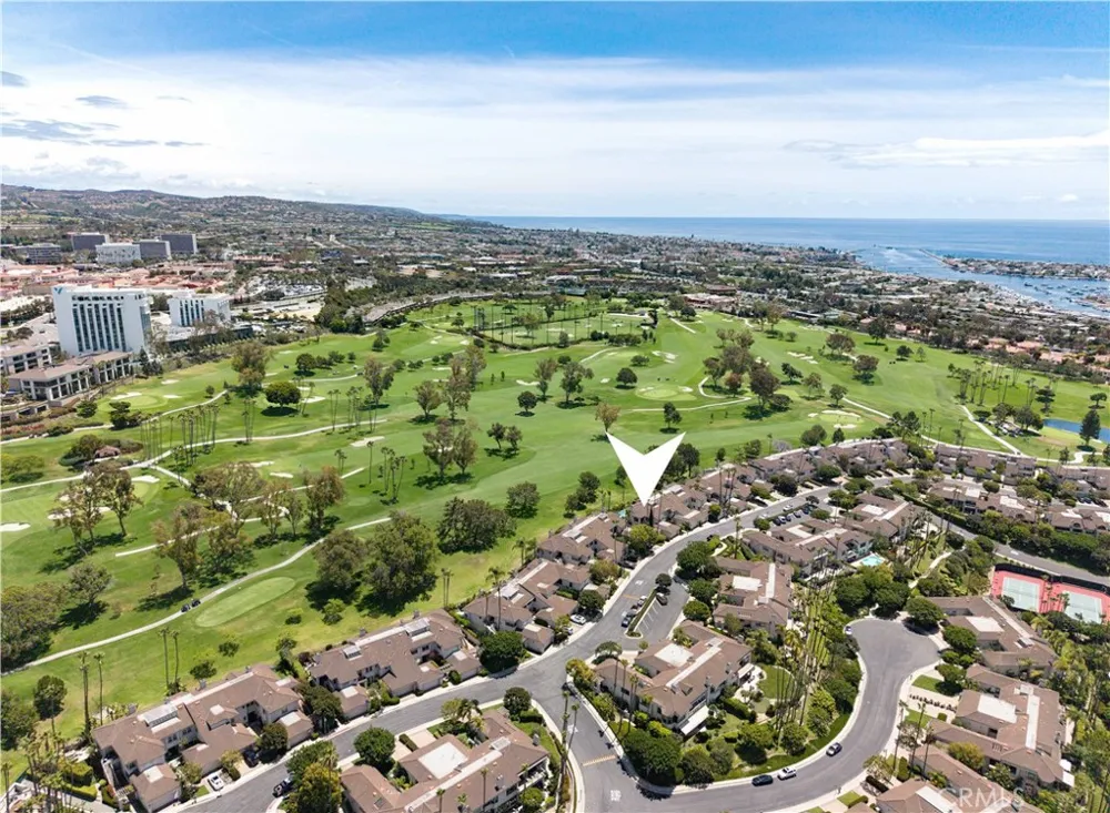 72 Ocean Vista Newport Beach, CA 92660