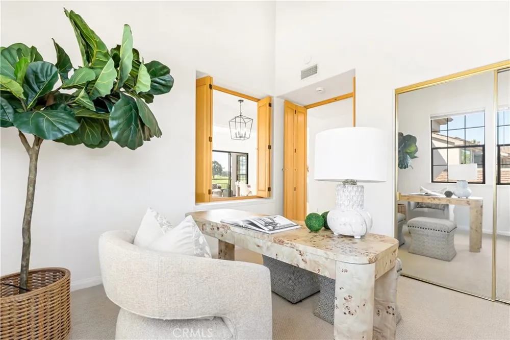 72 Ocean Vista Newport Beach, CA 92660